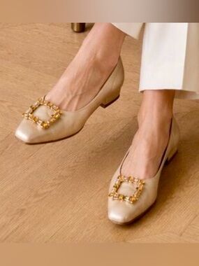 Authentic Christian Dior Elegant Gold Women's Flats with Embellished Buckle